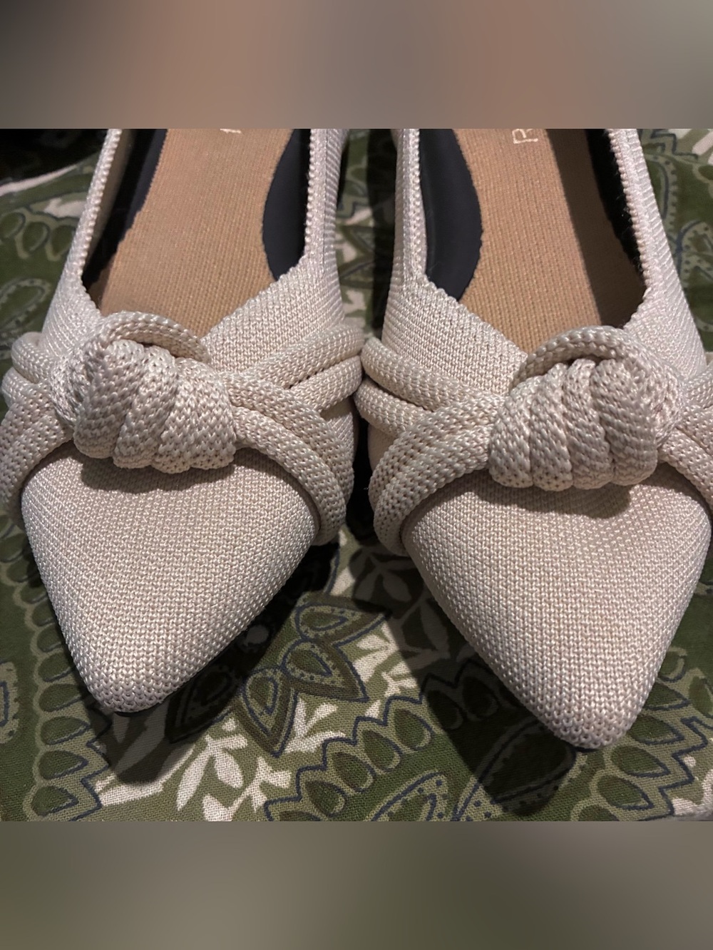 Rothy’s “The Knot 2” size 8.5 US, conch cream w/Blue Back SlipOns. EC. Not worn - Picture 8 of 11